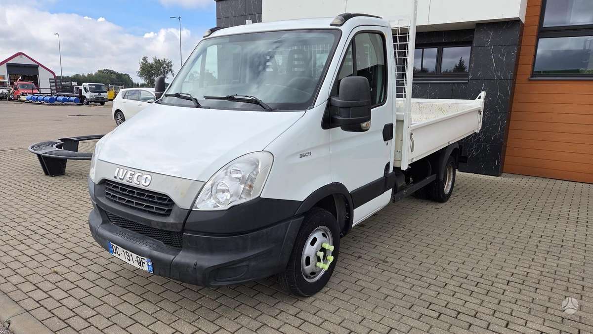 Iveco Daily 35C11, savivarčiai