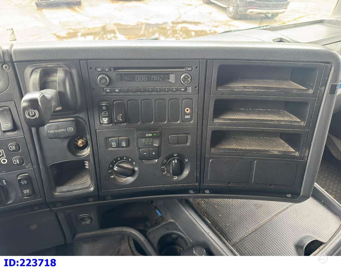 Scania R420 6x2 Euro5, single sleeper