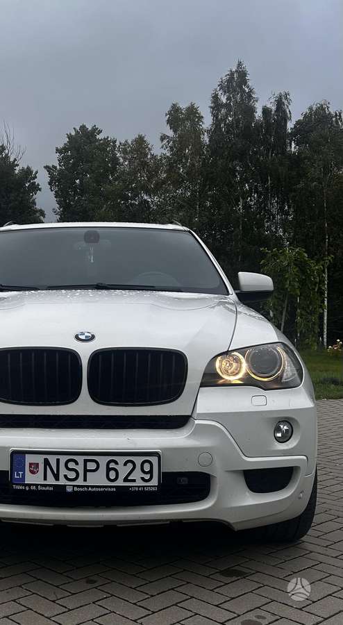 BMW X5, 3.0 l., off-road / crossover