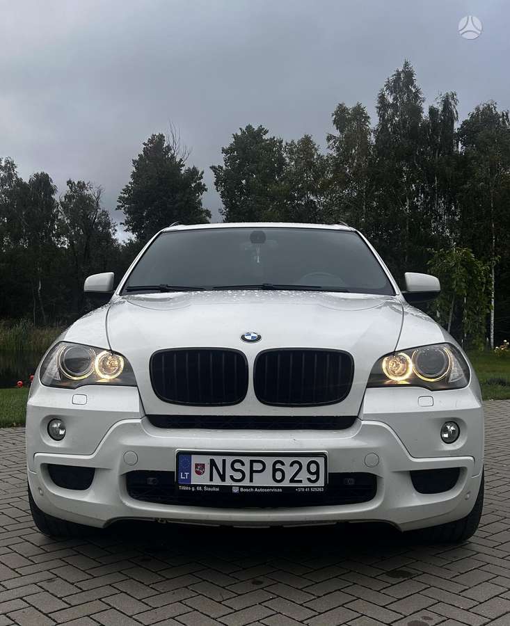BMW X5, 3.0 l., off-road / crossover