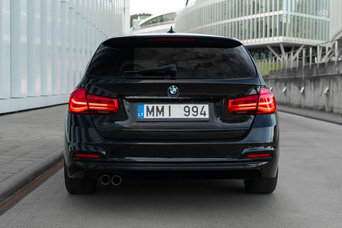 BMW 320, 2.0 l., wagon