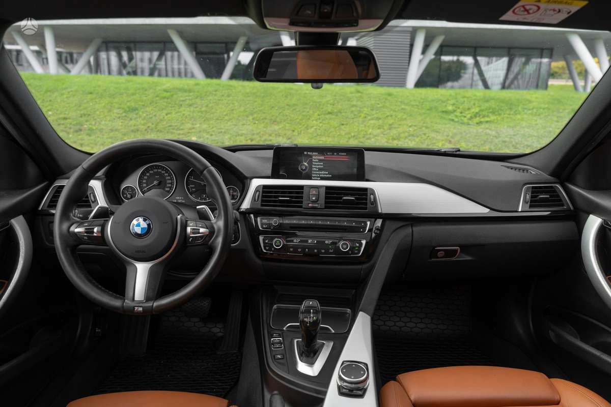BMW 320, 2.0 l., wagon