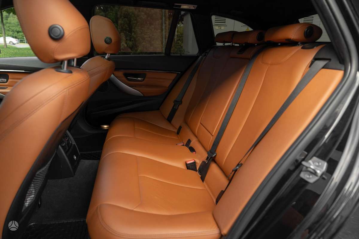 BMW 320, 2.0 l., wagon