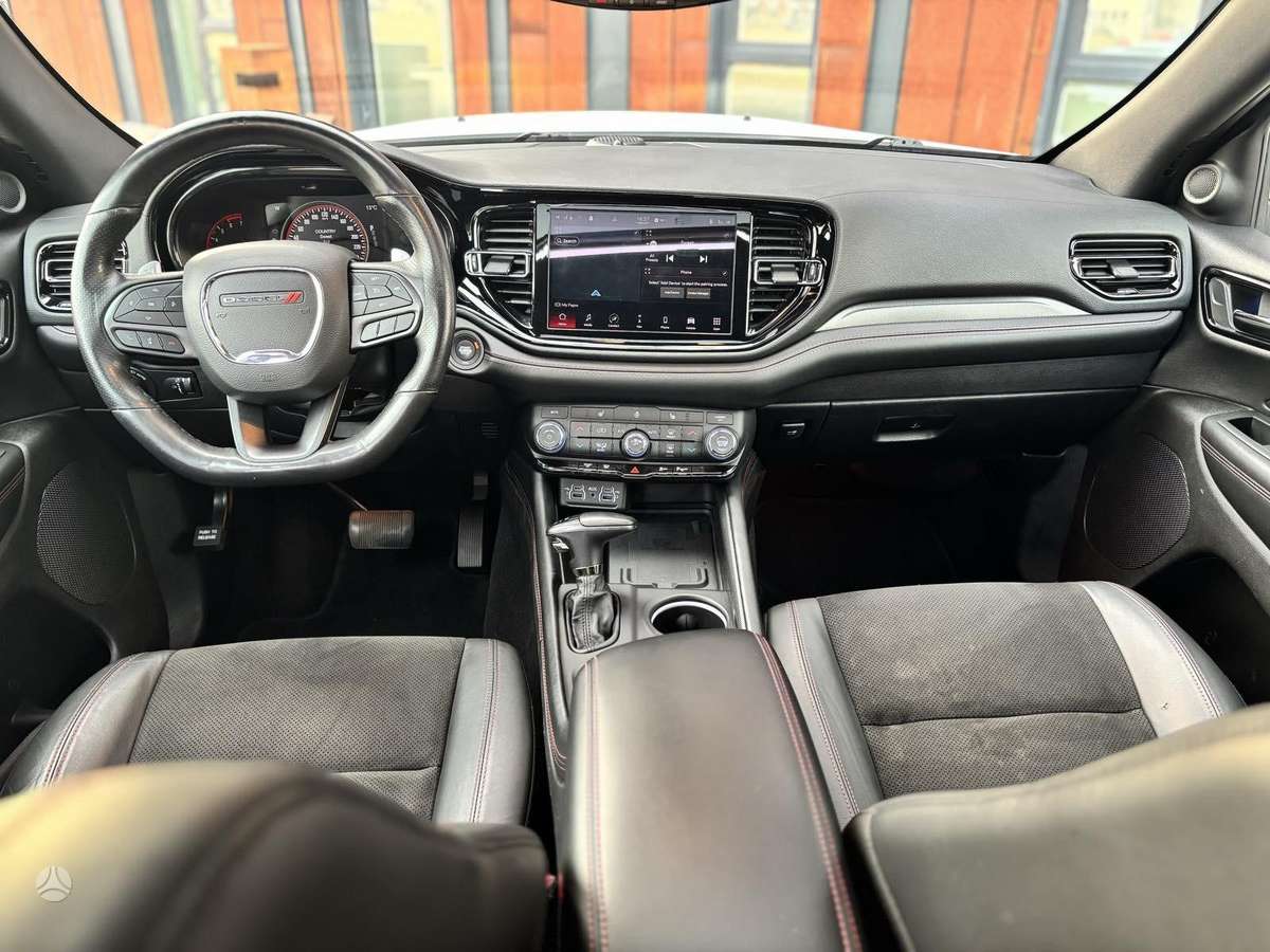 Dodge Durango, 5.7 l., off-road / crossover