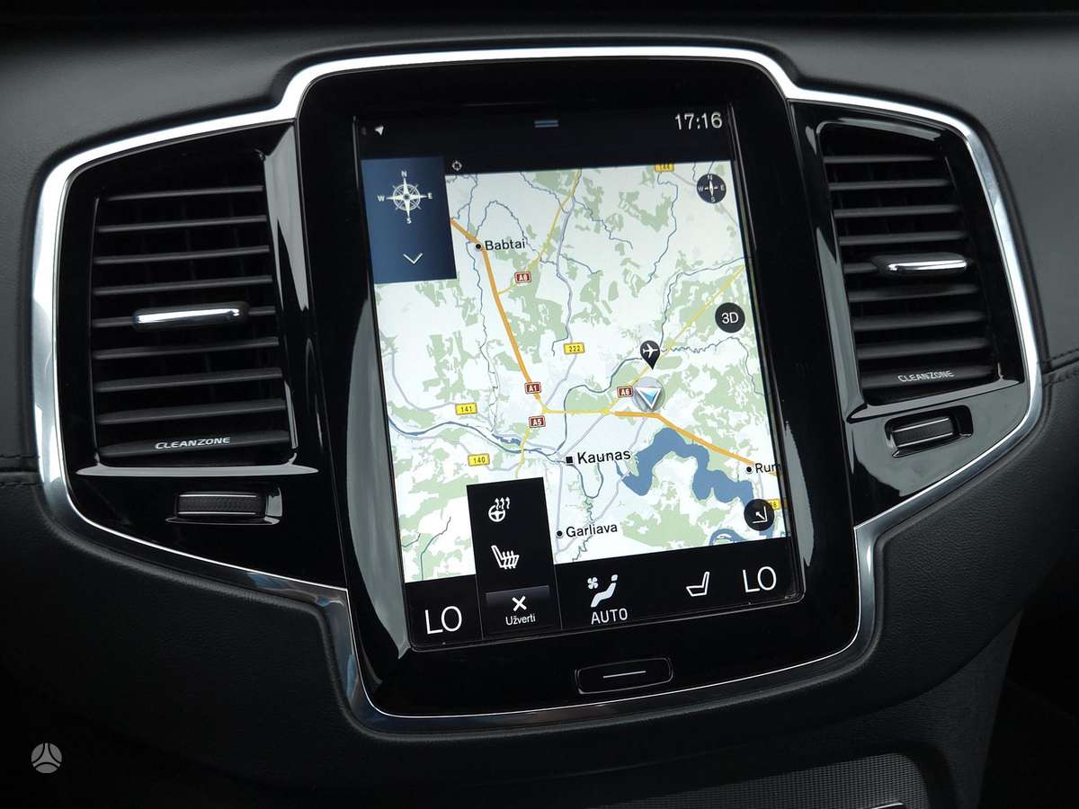 Volvo XC90, 2.0 l., off-road / crossover