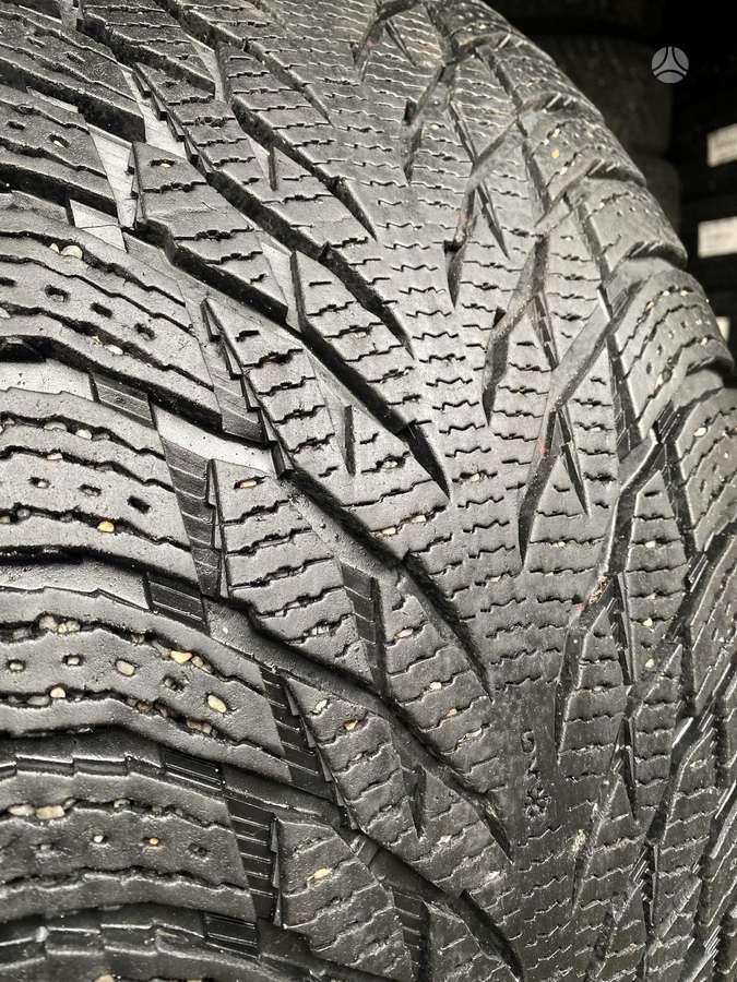 Nokian, winter 275/45 R21