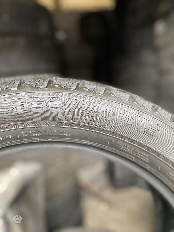 Nokian, зимние 235/50 R19