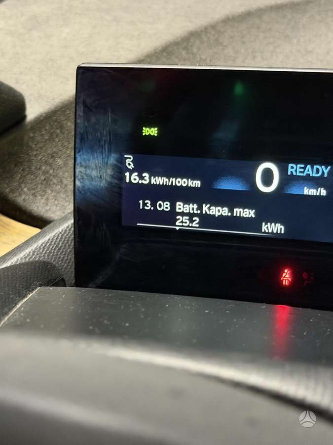 BMW i3, 33 kWh, hečbekas