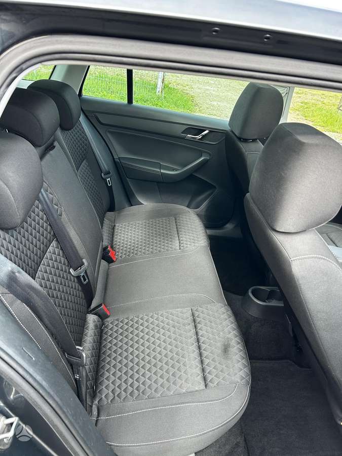 Skoda Rapid, 1.4 l., hatchback