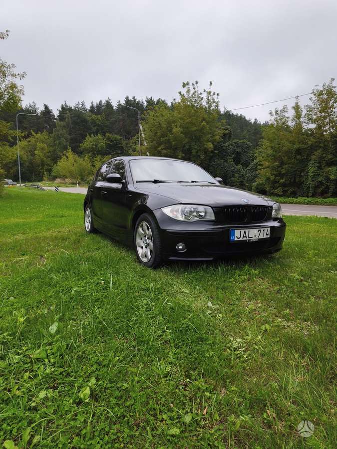BMW 120, 2.0 l., hatchback