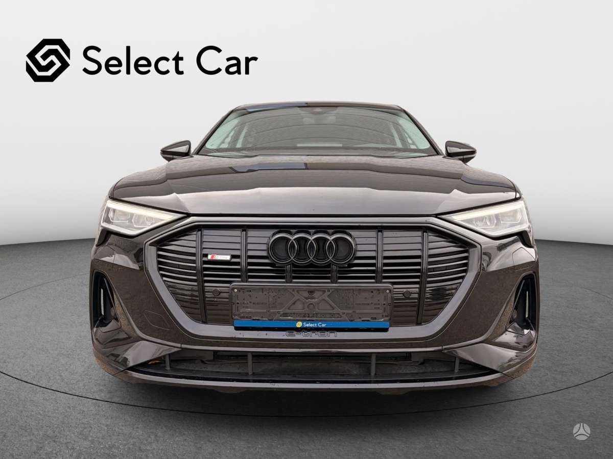 Audi e-tron, 95 kWh, off-road / crossover