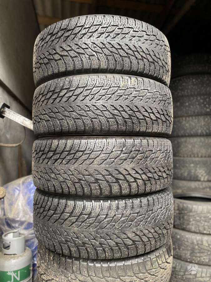 Nokian, зимние 255/65 R17