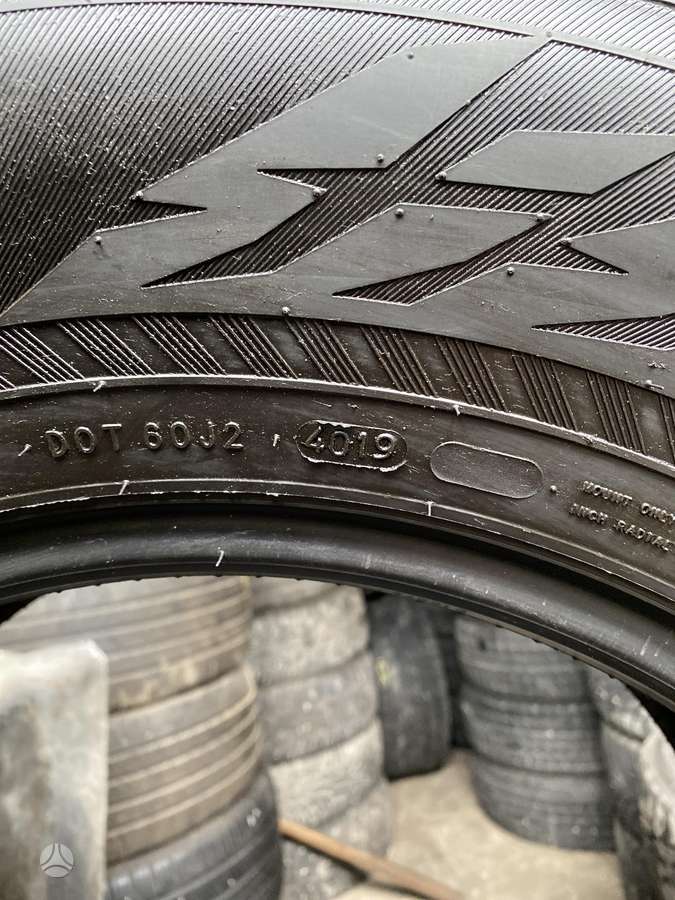 Nokian, зимние 255/65 R17