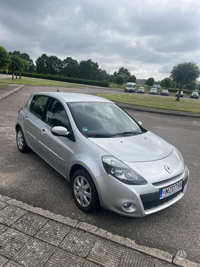 Renault Clio, 1.2 l., hatchback