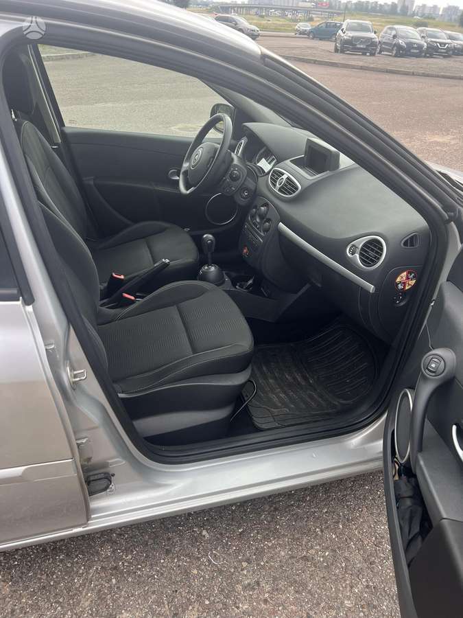 Renault Clio, 1.2 l., Хэтчбек