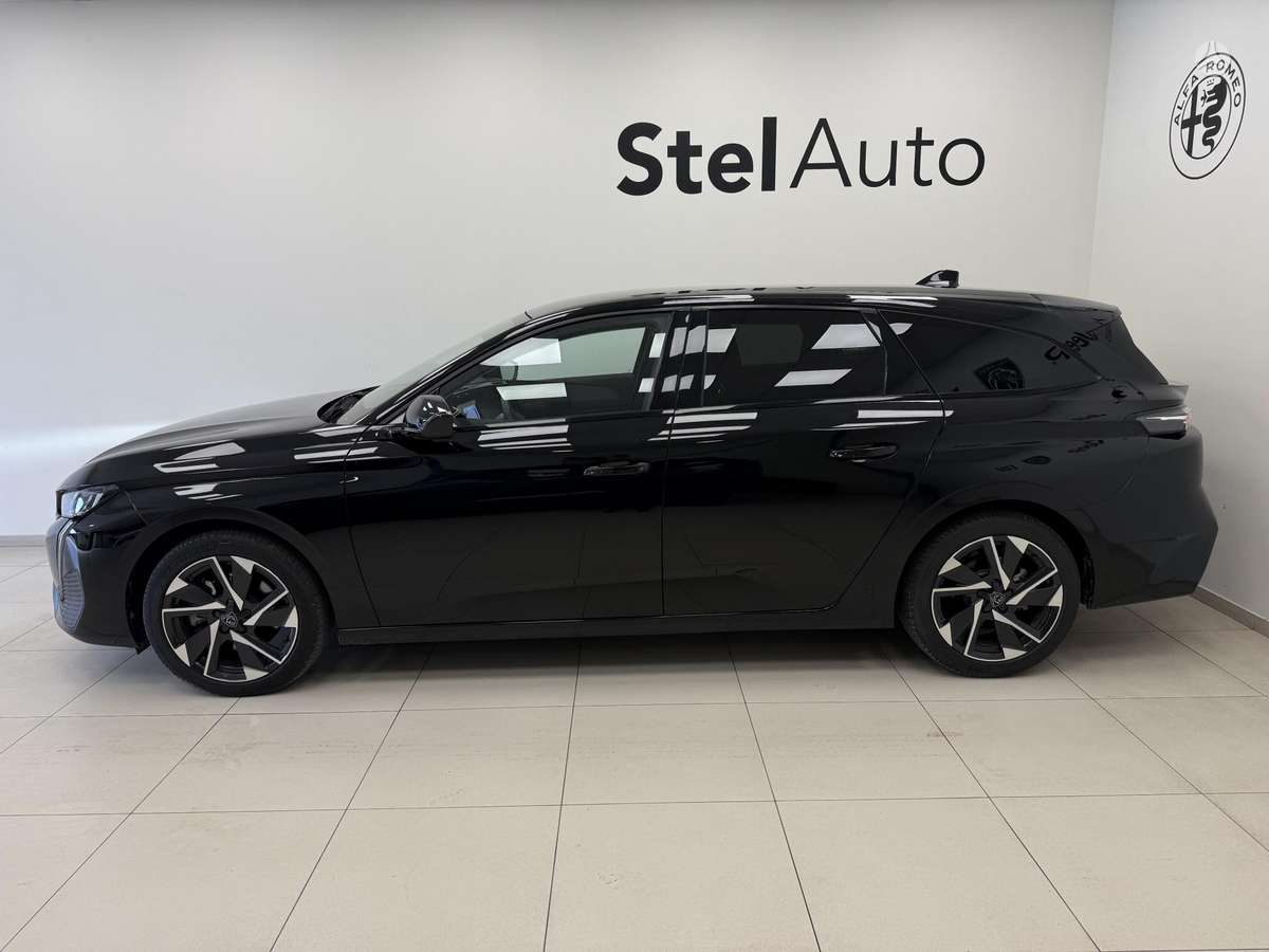 Peugeot 308, 1.2 l., Универсал