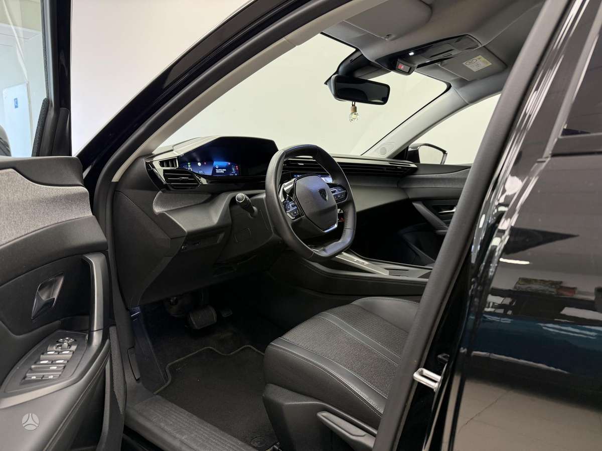 Peugeot 308, 1.2 l., Универсал