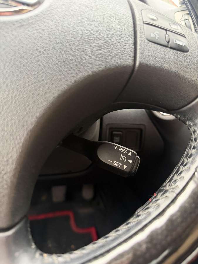 Lexus IS 220, 2.2 l., Седан