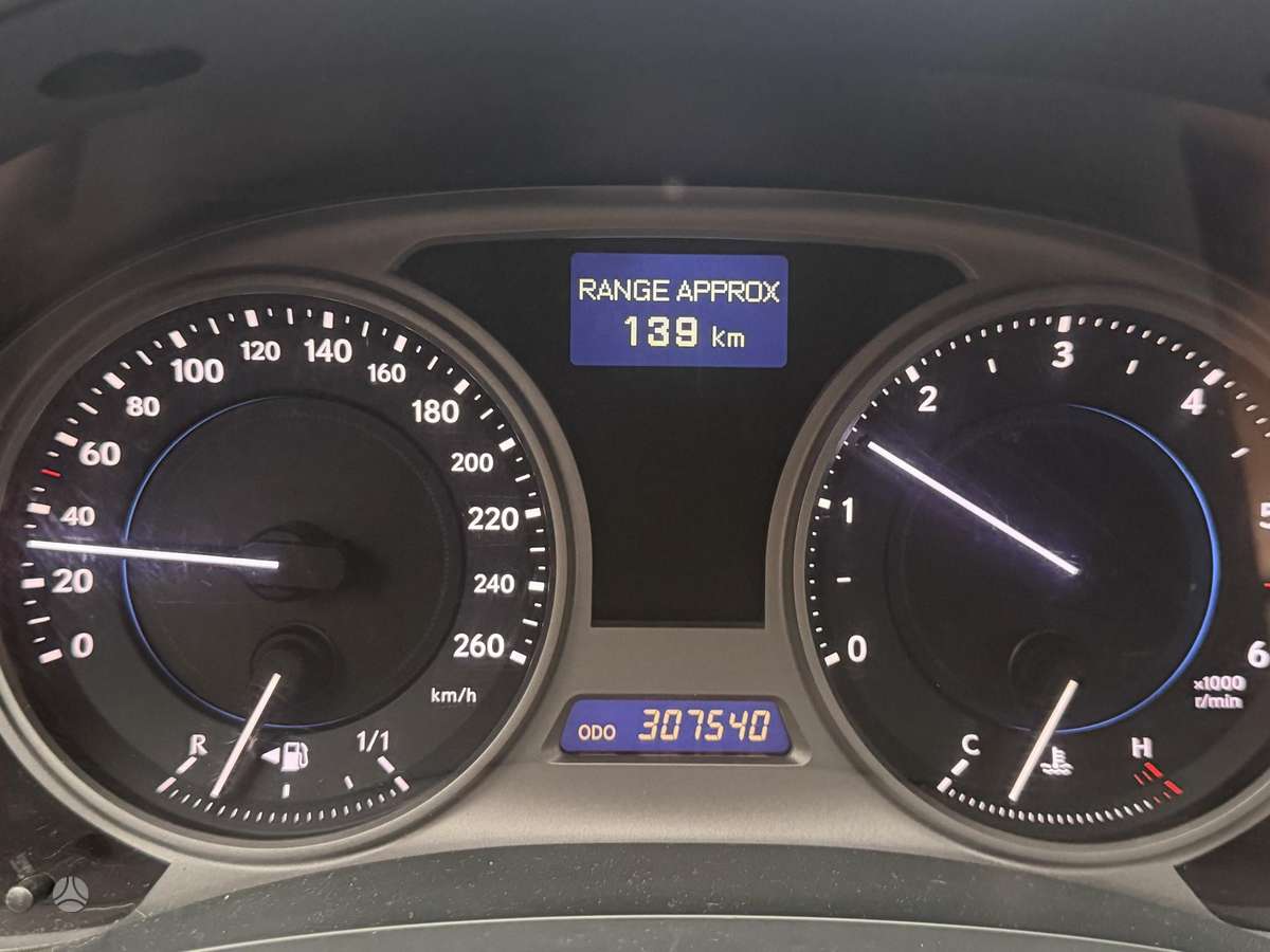 Lexus IS 220, 2.2 l., Седан