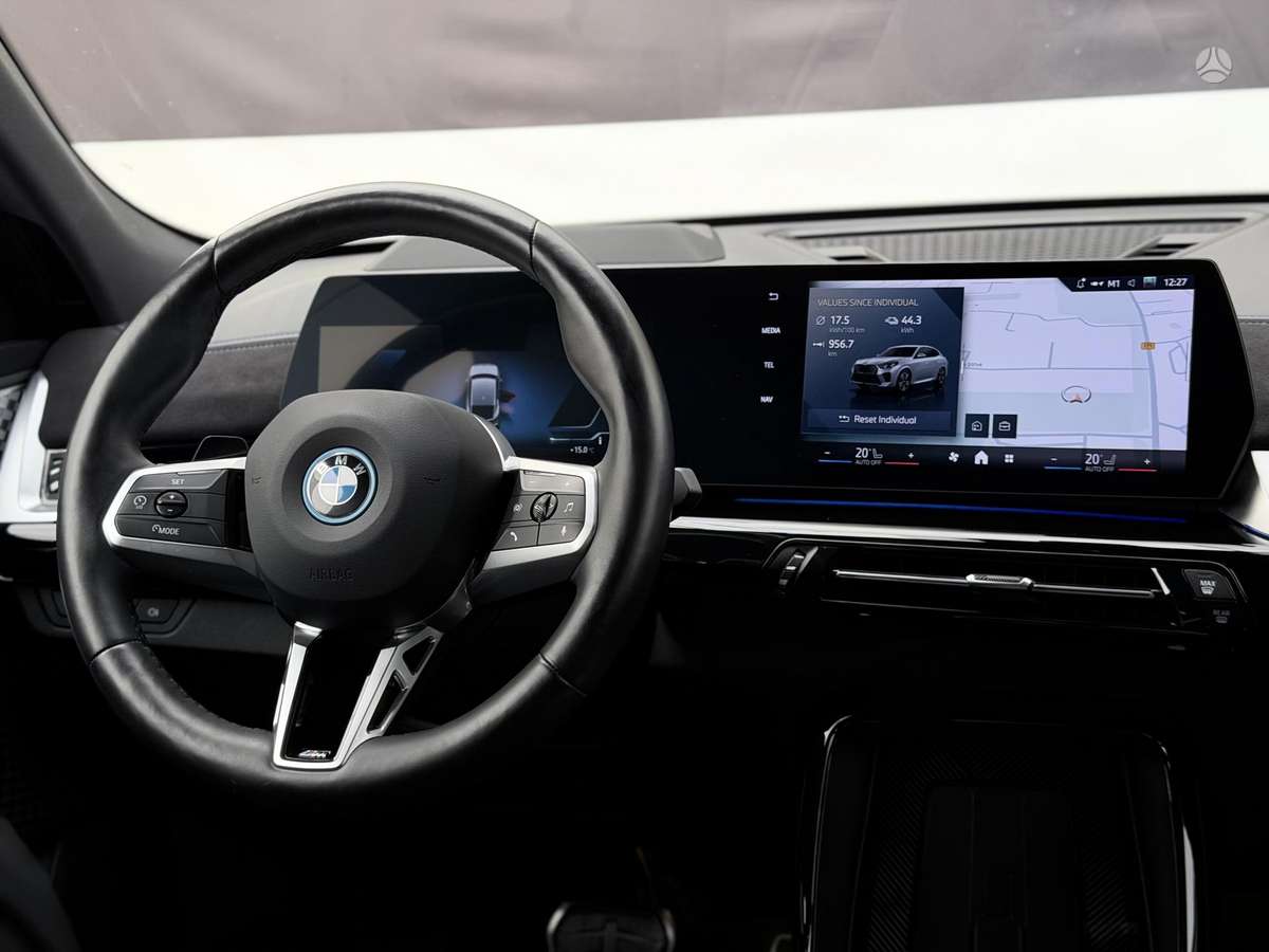 BMW iX2, 65 kWh, off-road / crossover