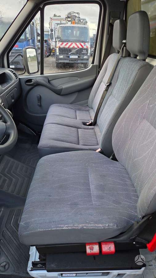 Mercedes-Benz Sprinter 308DC, adapted to trade
