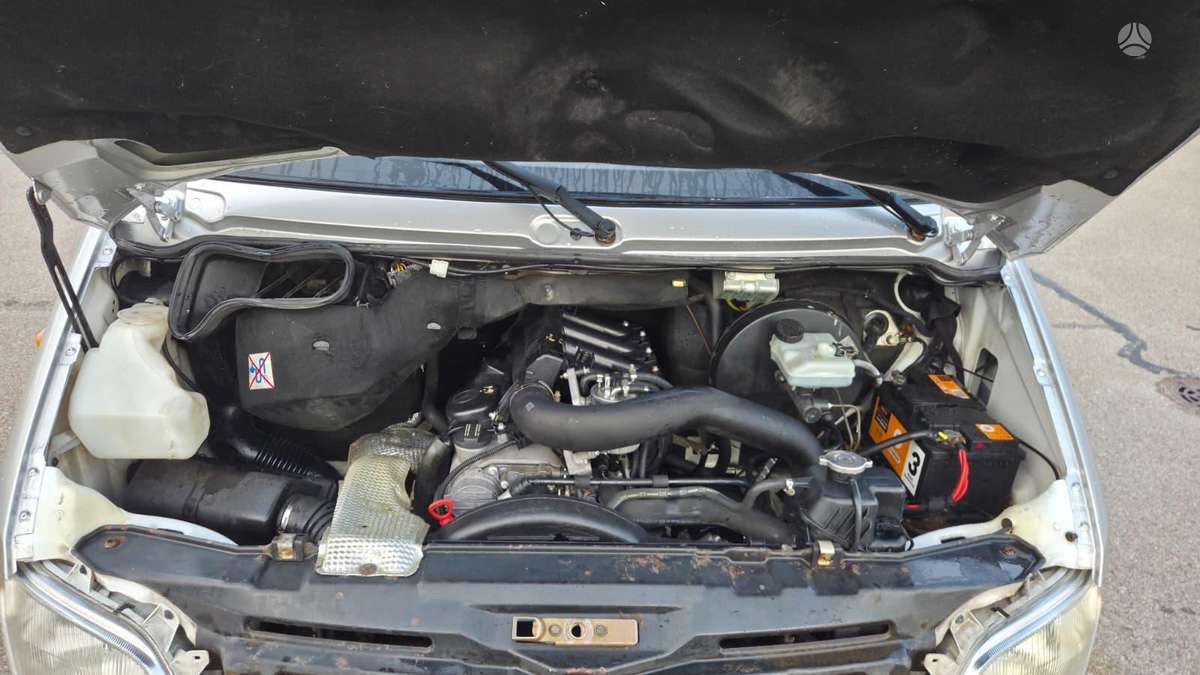 Mercedes-Benz Sprinter 308DC, адаптирован для торговли