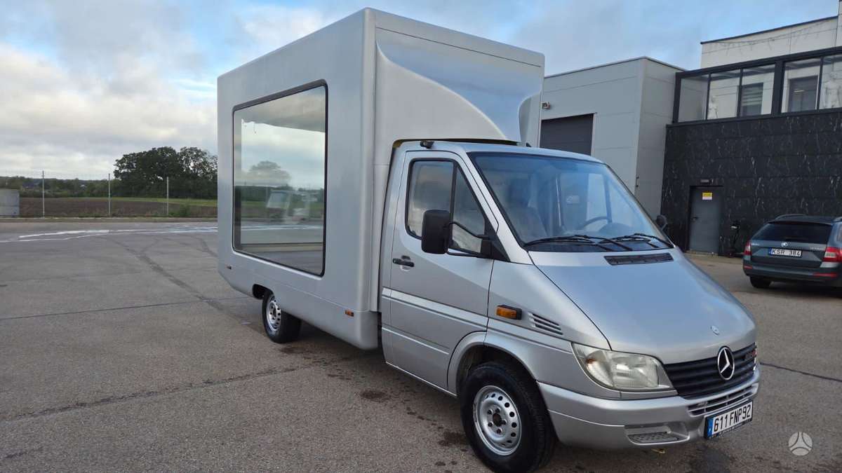 Mercedes-Benz Sprinter 308DC, adapted to trade