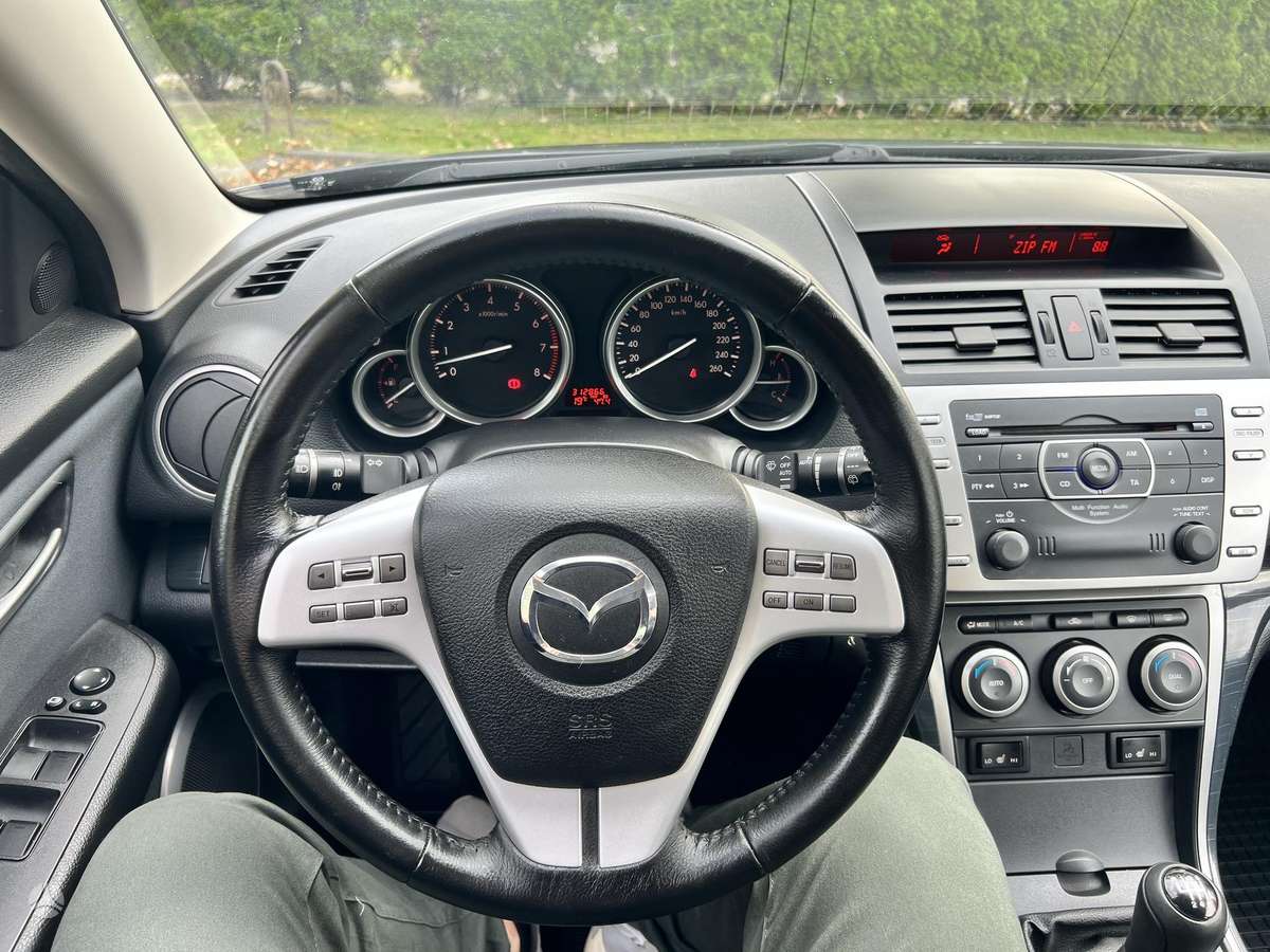Mazda 6, 2.0 l., wagon