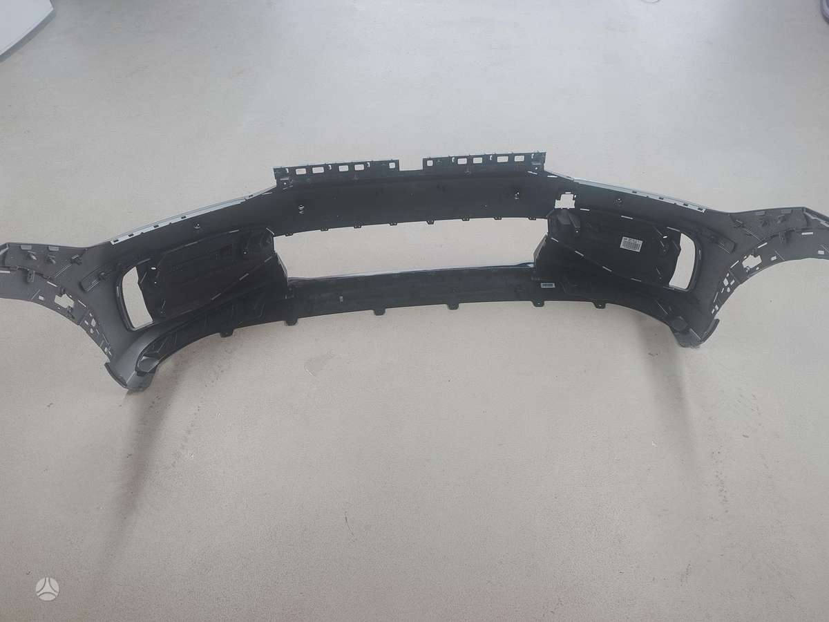 Kia EV6 bumpers, lights