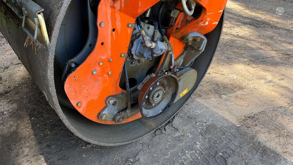 Hamm DV+ 90i VO-S, vibro technika