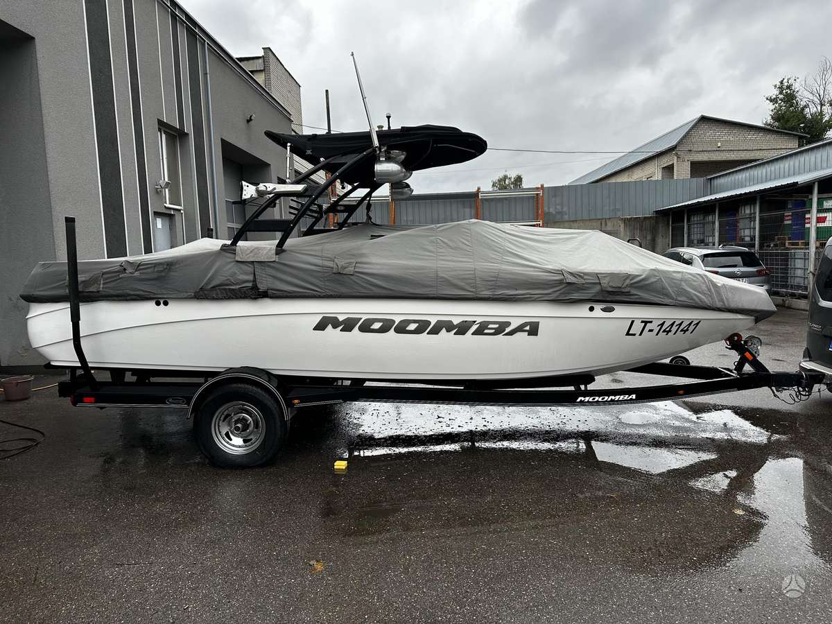 Moomba Mobius LSV, яхты / катера