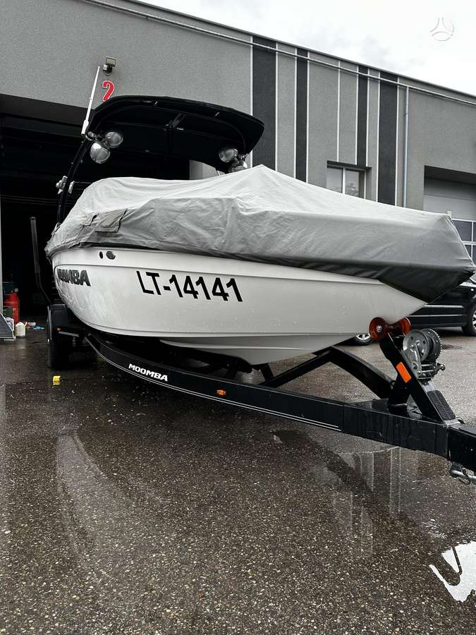Moomba Mobius LSV, яхты / катера