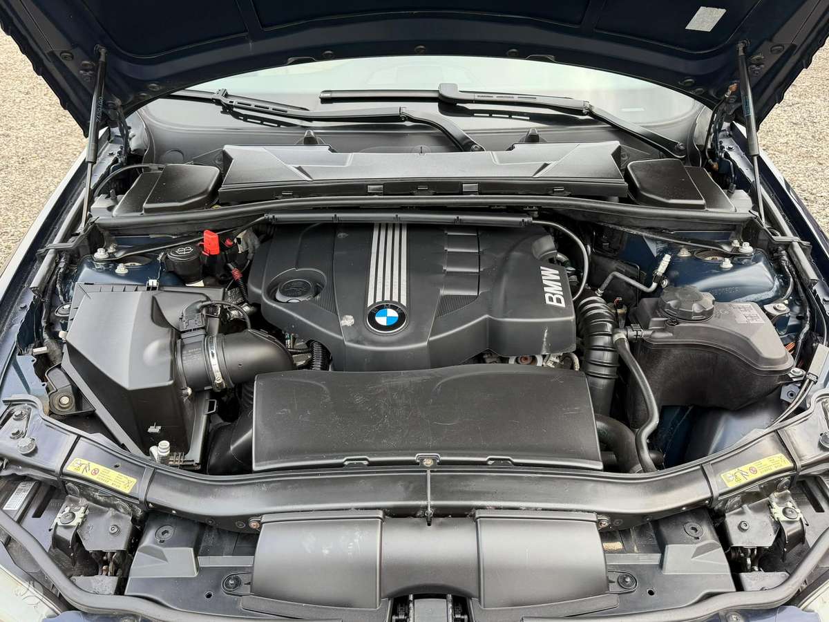 BMW 320, 2.0 l., Универсал