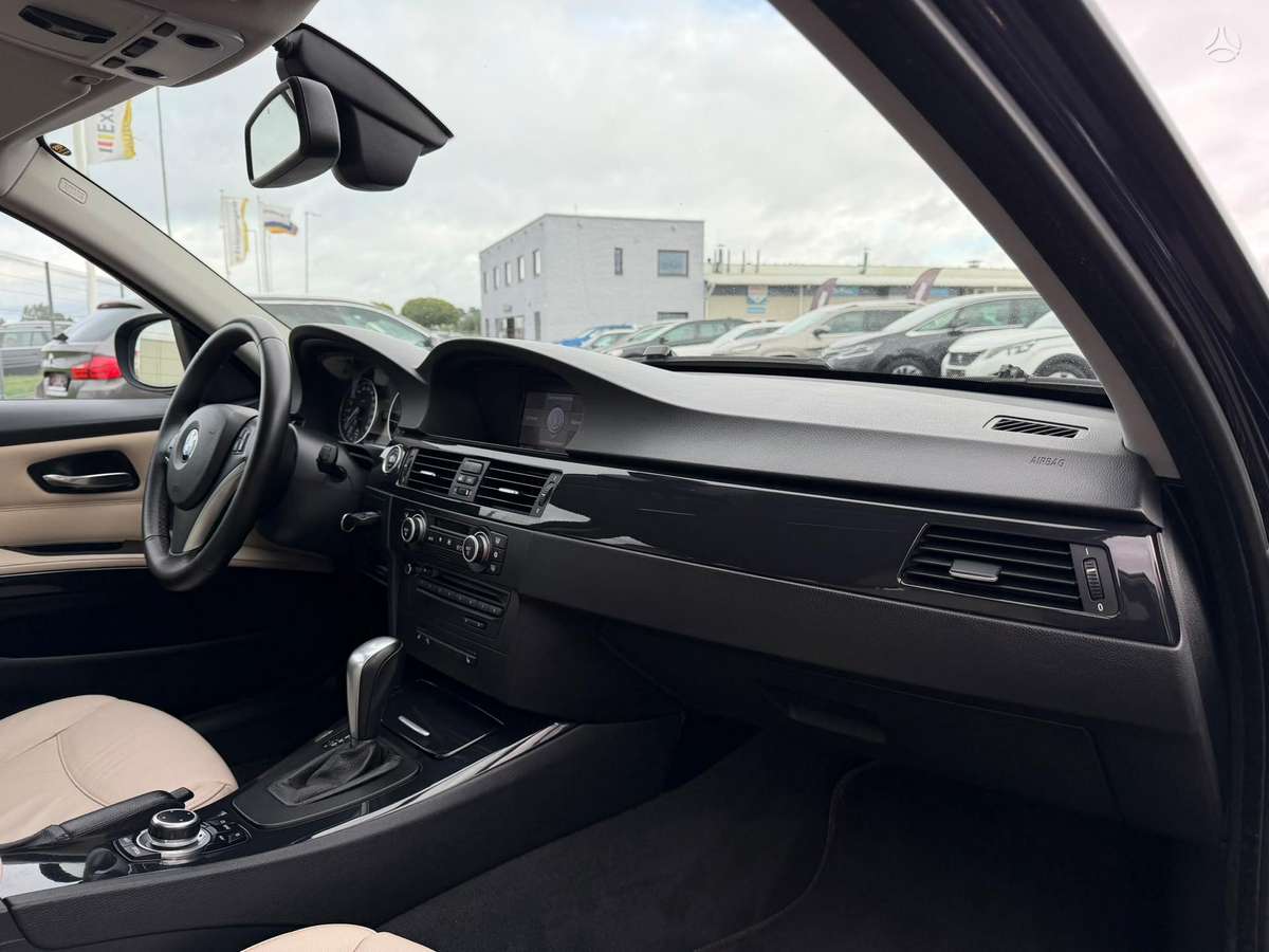 BMW 320, 2.0 l., Универсал