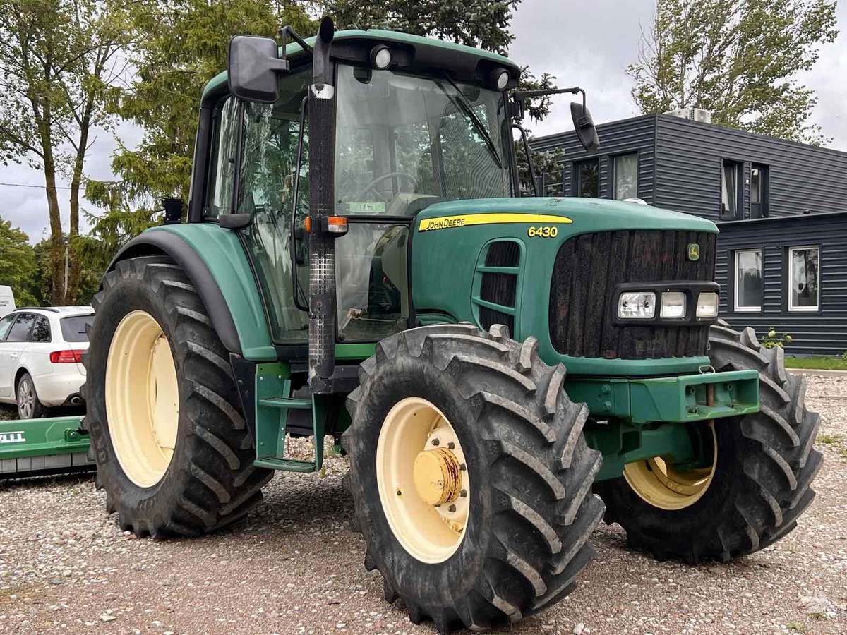 John Deere 6430, тракторы
