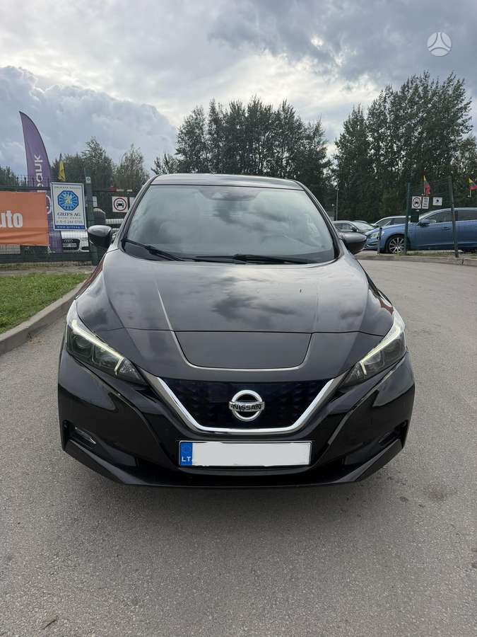 Nissan Leaf, 40 kWh, hečbekas