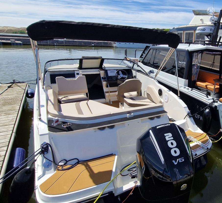 BAYLINER C21 Sandėlyje, яхты / катера