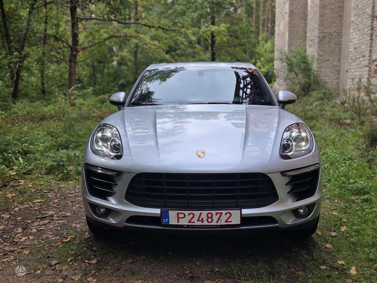 Porsche Macan, 3.0 l., off-road / crossover