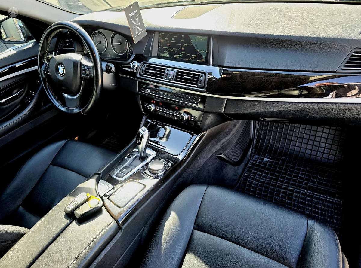 BMW 520, 2.0 l., Универсал