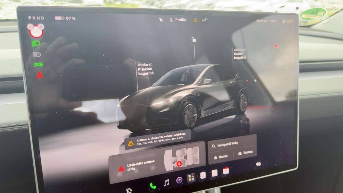 Tesla Model Y, Внедорожник / Кроссовер