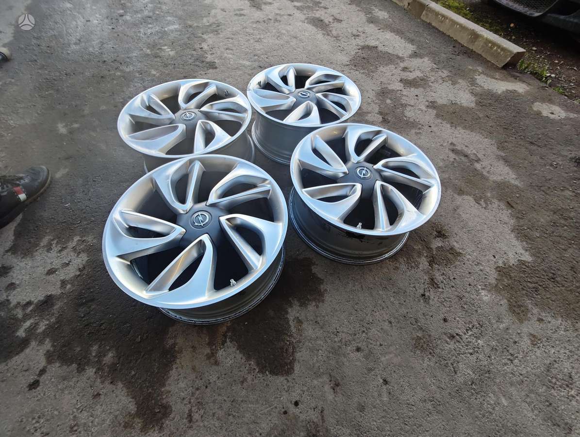 Opel Insignia, light alloy, R19