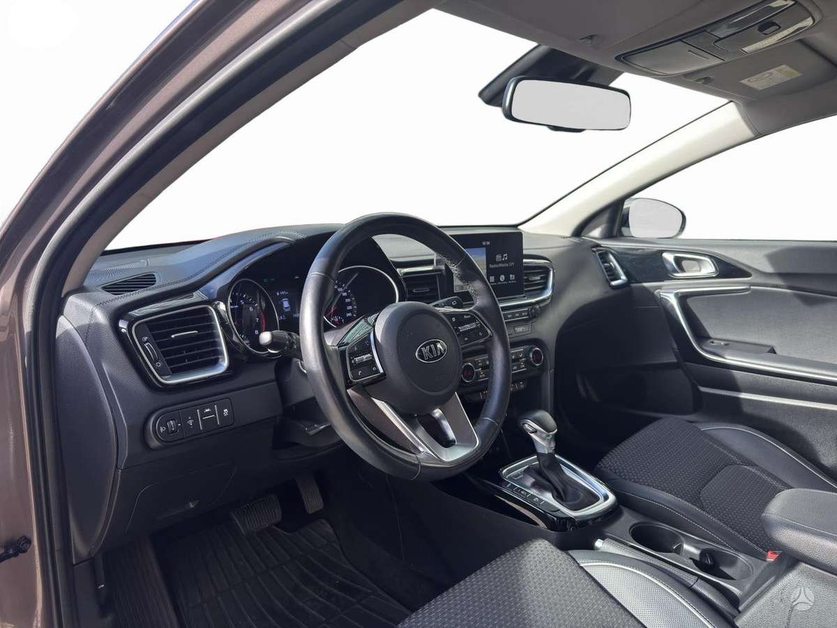 Kia Ceed, 1.4 l., Хэтчбек