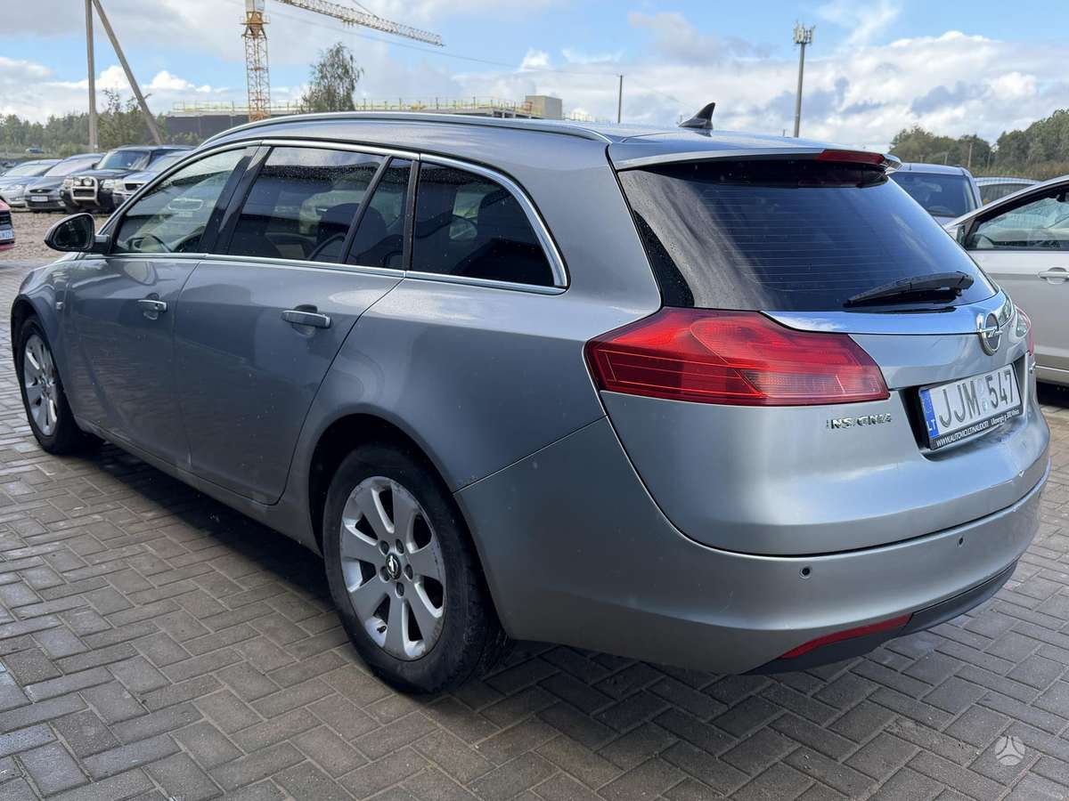 Opel Insignia, 2.0 l., Универсал