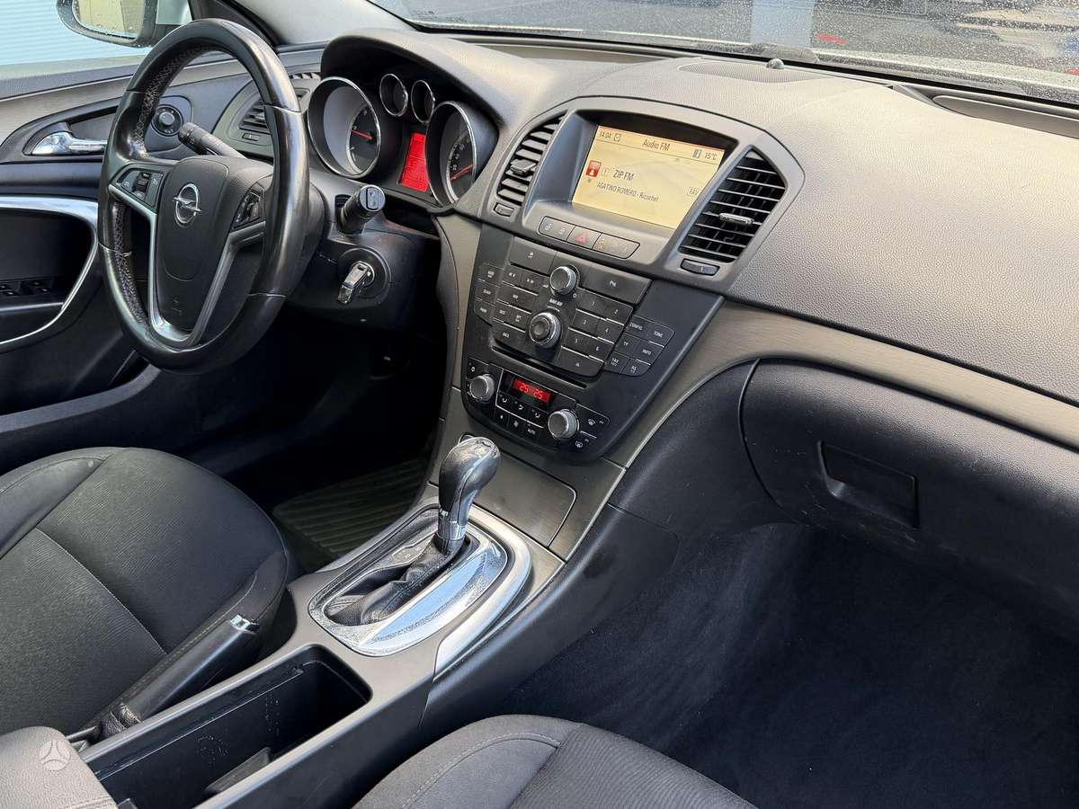 Opel Insignia, 2.0 l., Универсал
