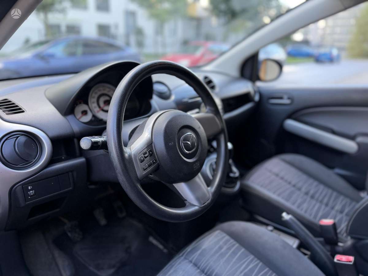 Mazda 2, 1.4 l., hatchback