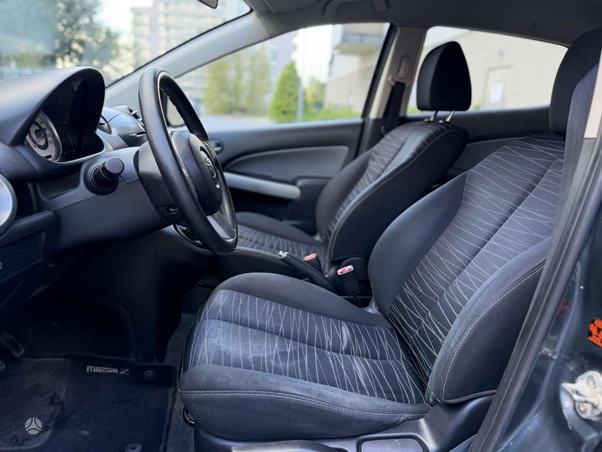 Mazda 2, 1.4 l., hatchback