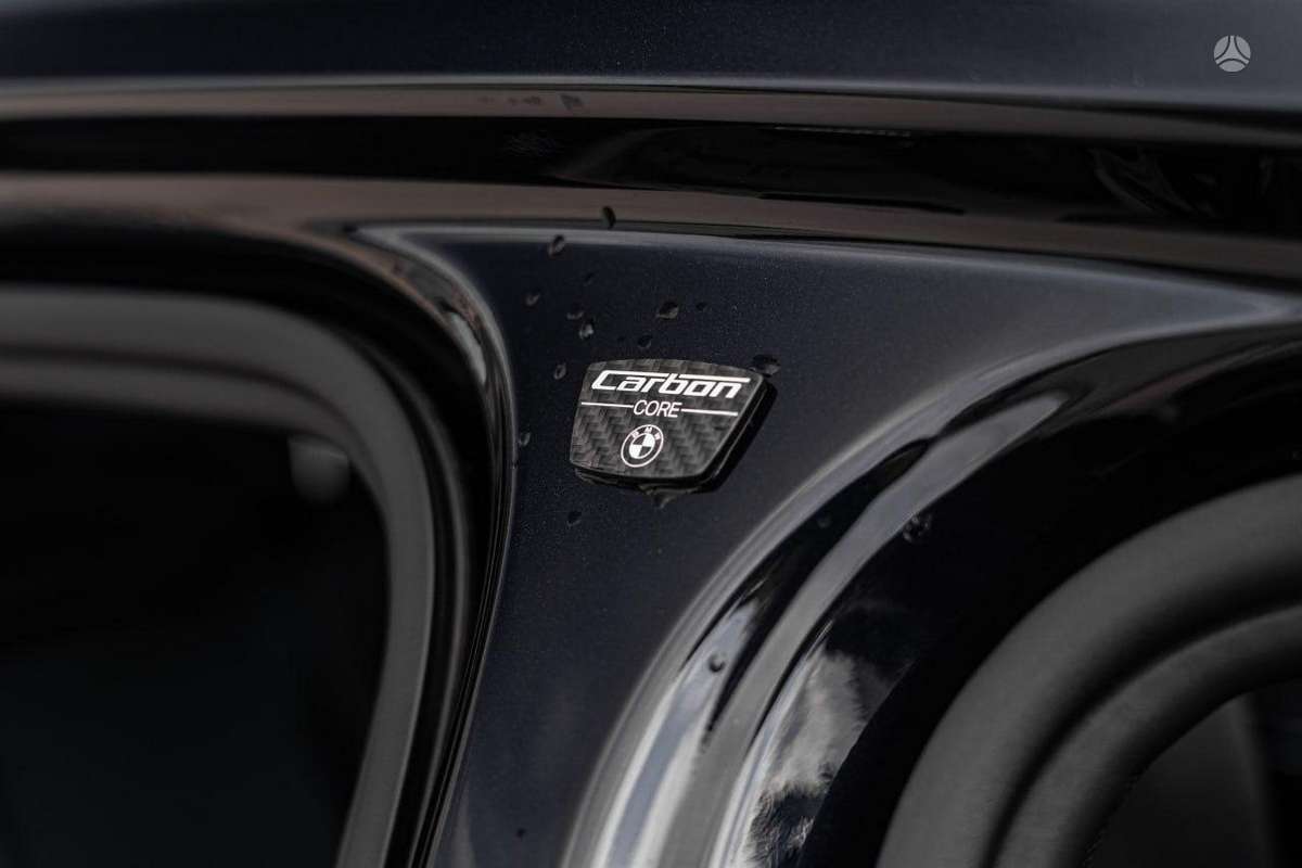 BMW 750, 4.4 l., Седан