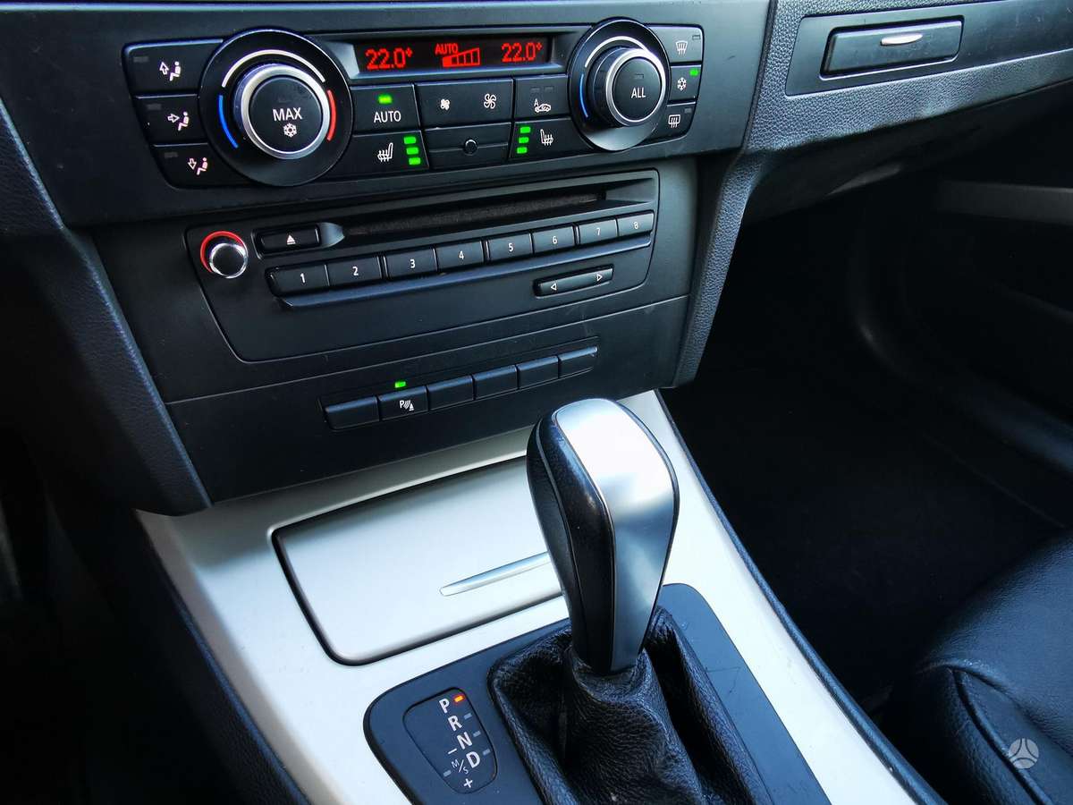 BMW 320, 2.0 l., Универсал