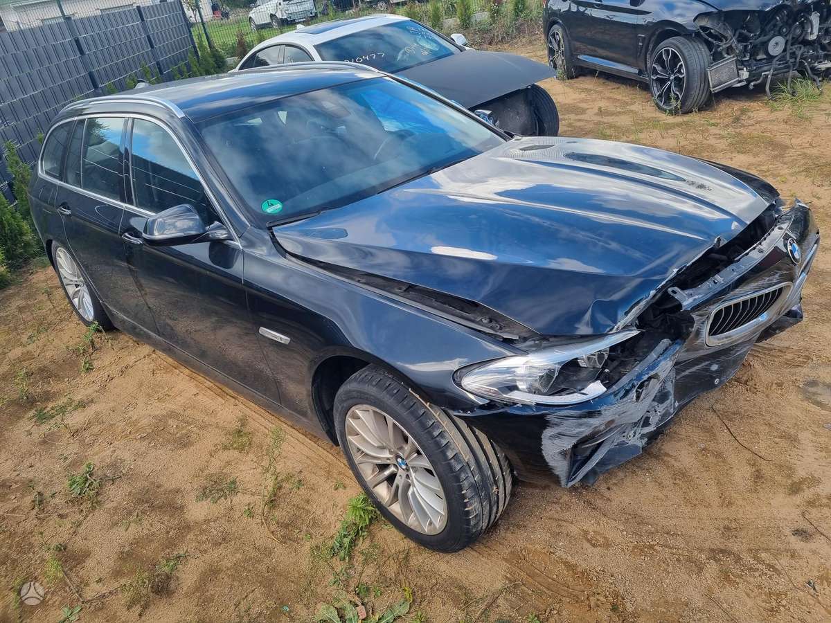 BMW 5 serija dalimis