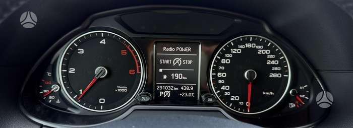 Audi Q5, 2.0 l., off-road / crossover